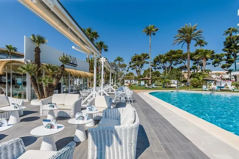Apartamentos Esperanza Park Playa de Muro  Spain